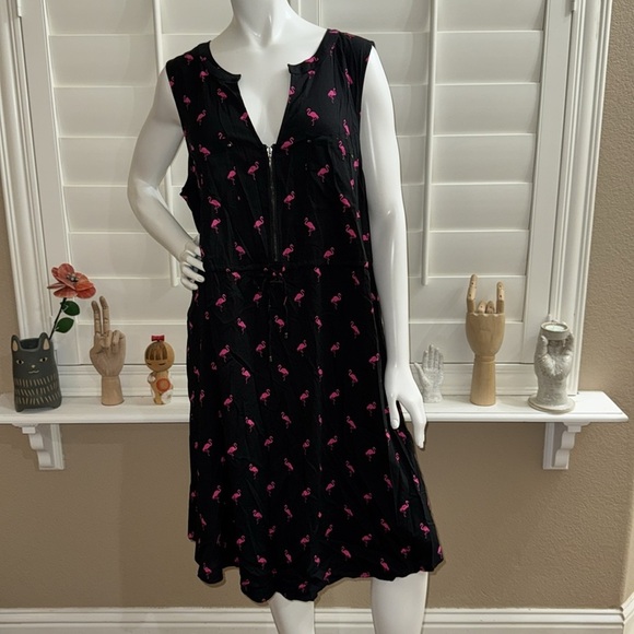 Torrid Mini Challis Zip-Front Shirt Dress Black Flamingo - Picture 1 of 12